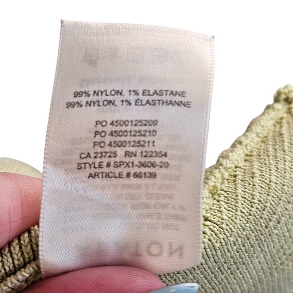 Babaton Aritzia Ribbed Sculpt Knit Green Cropped Top Sz M - Picture 6 of 6